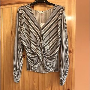 NWT Umgee-Size Small Black and White Stripped Blouse-fits like a medium!